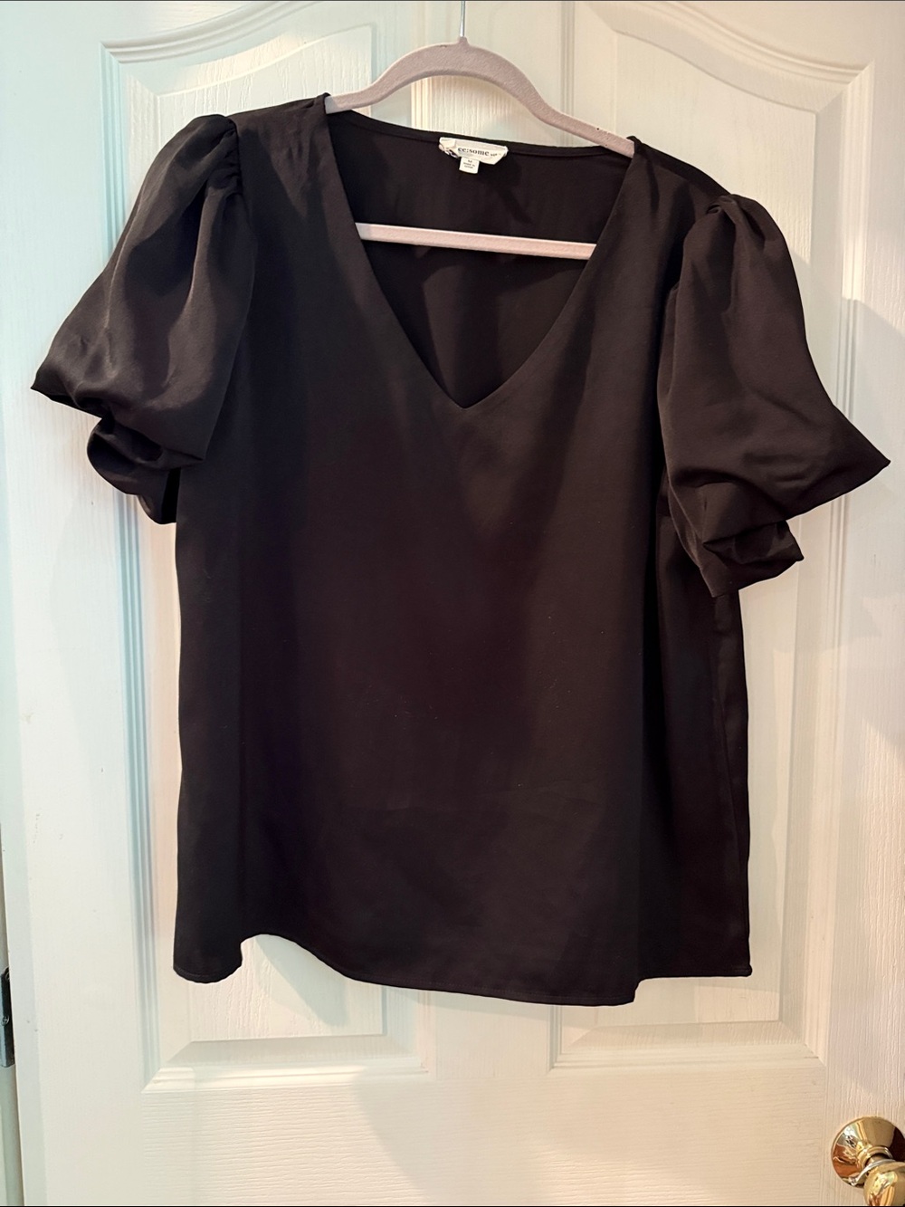 Ee:some Black V-Neck Puff Sleeve Blouse